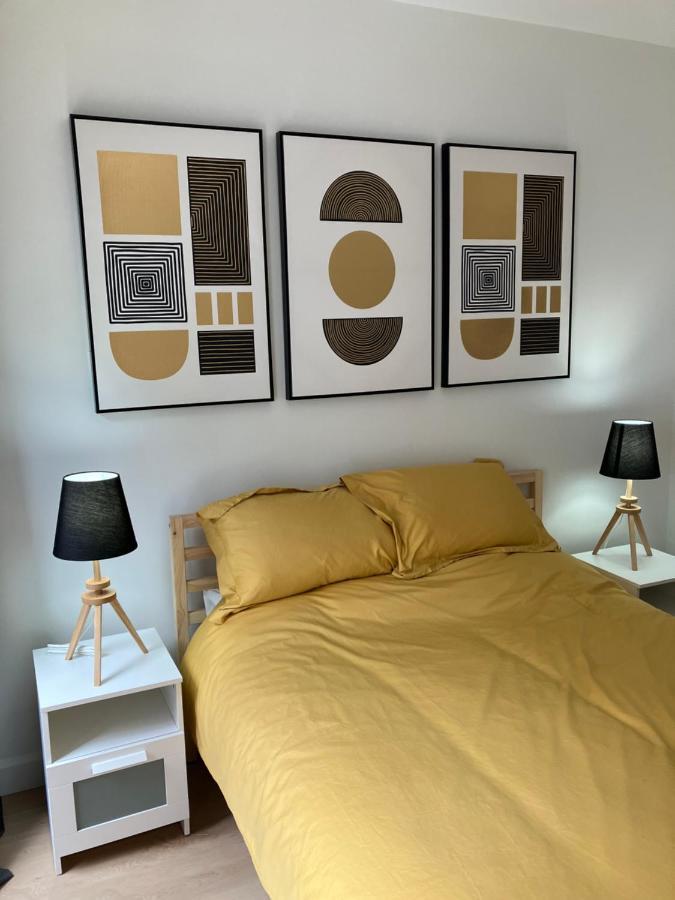 Yin Et Yang Appartement Sainte-Anne-de-Beaupré Buitenkant foto